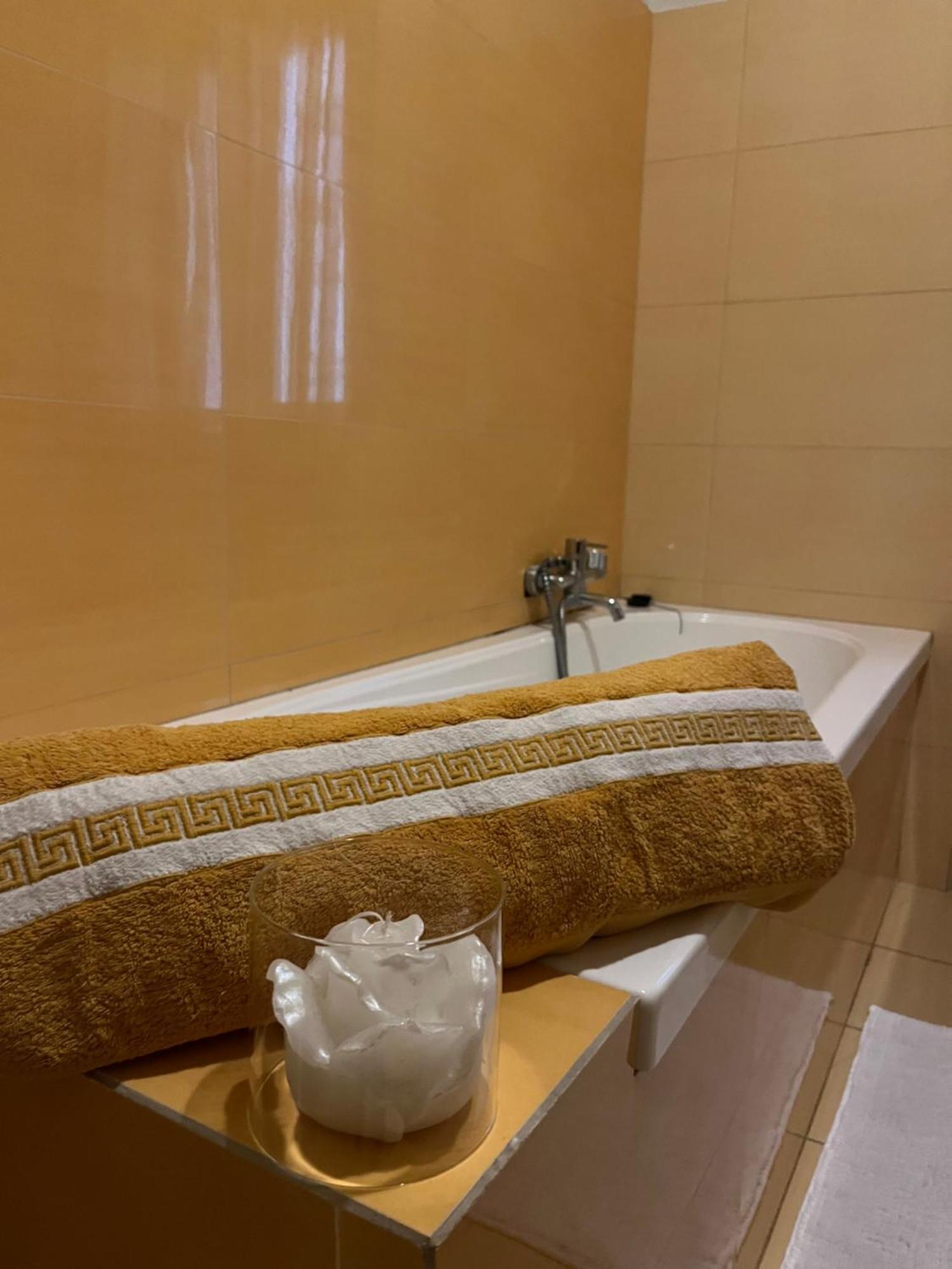 Apartament Centro Storico Eleganza E Lusso Nel Monferrato Casale Monferrato Zewnętrze zdjęcie